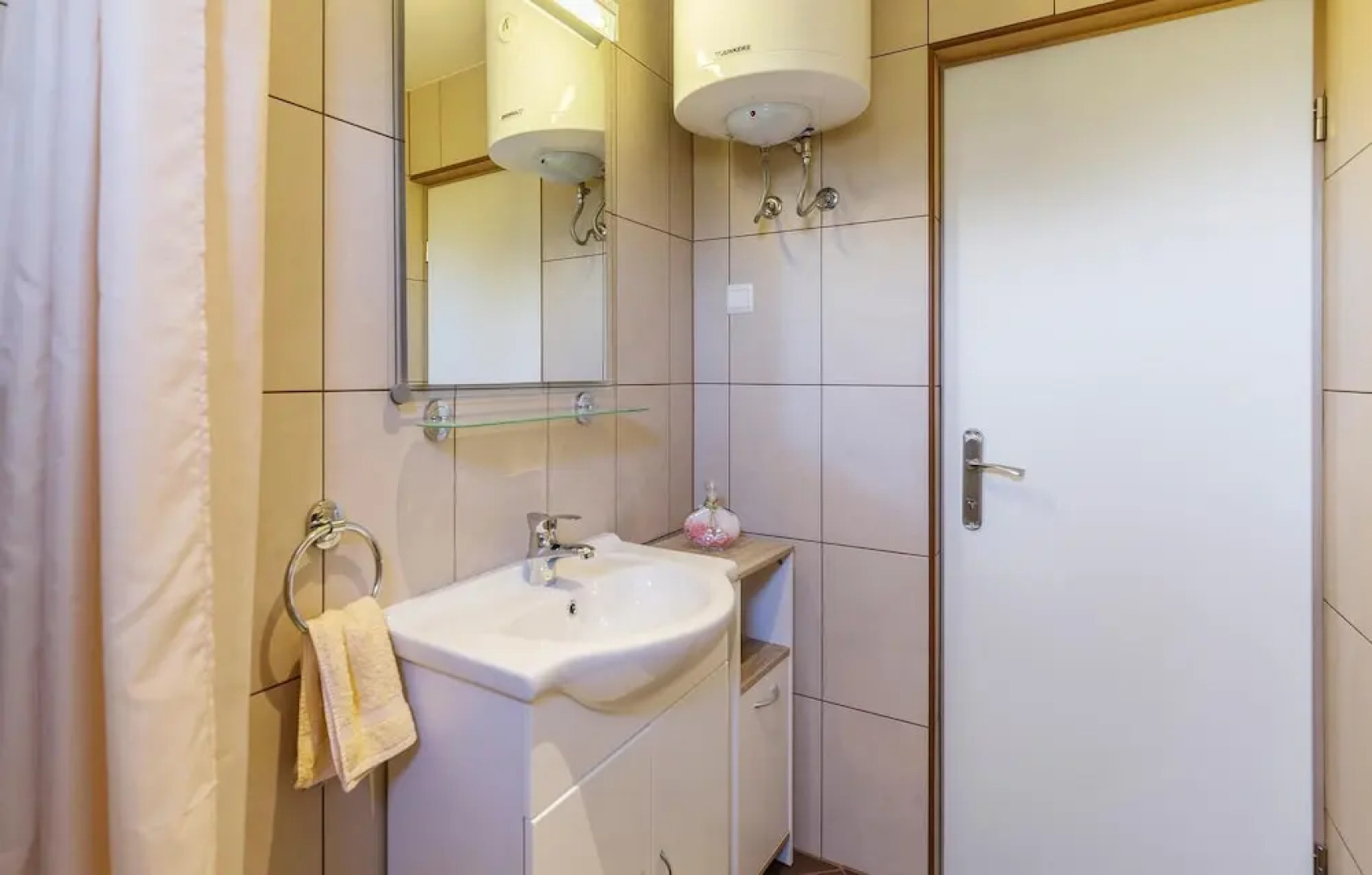 Stunning Apartment in Kastelir With 1 Bedrooms and Wifi