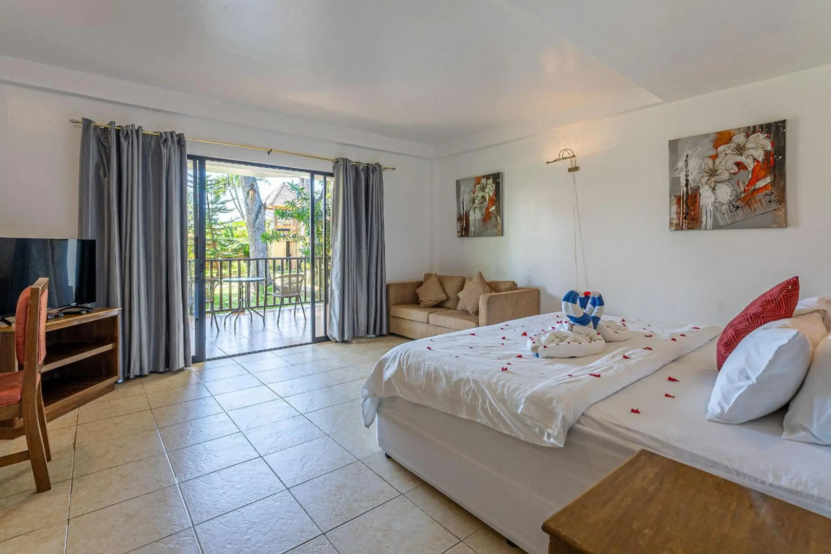 Blue Star Dive & Resort