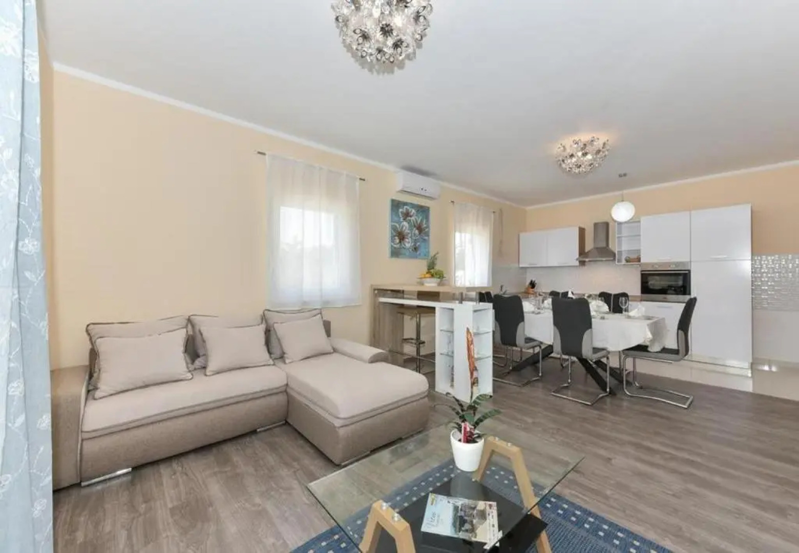 Ani 1 - With Pool - H