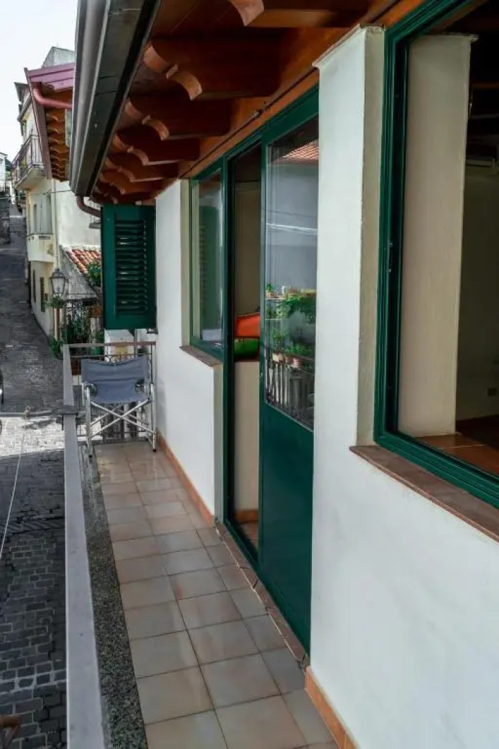 Casa singola su 2 piani Brolo