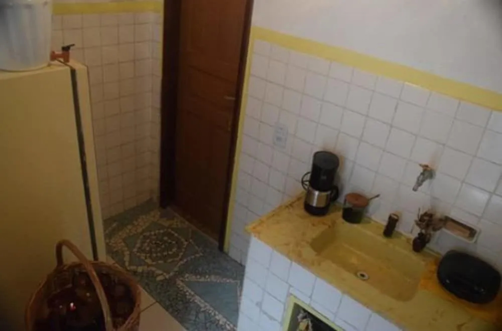 Cronos Guest House