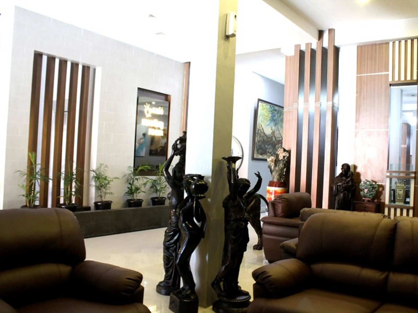 Grant Hotel Subang