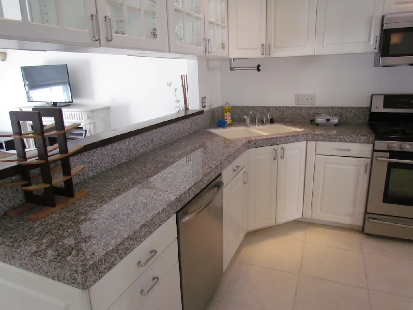 3 Bedroom House on the Beach