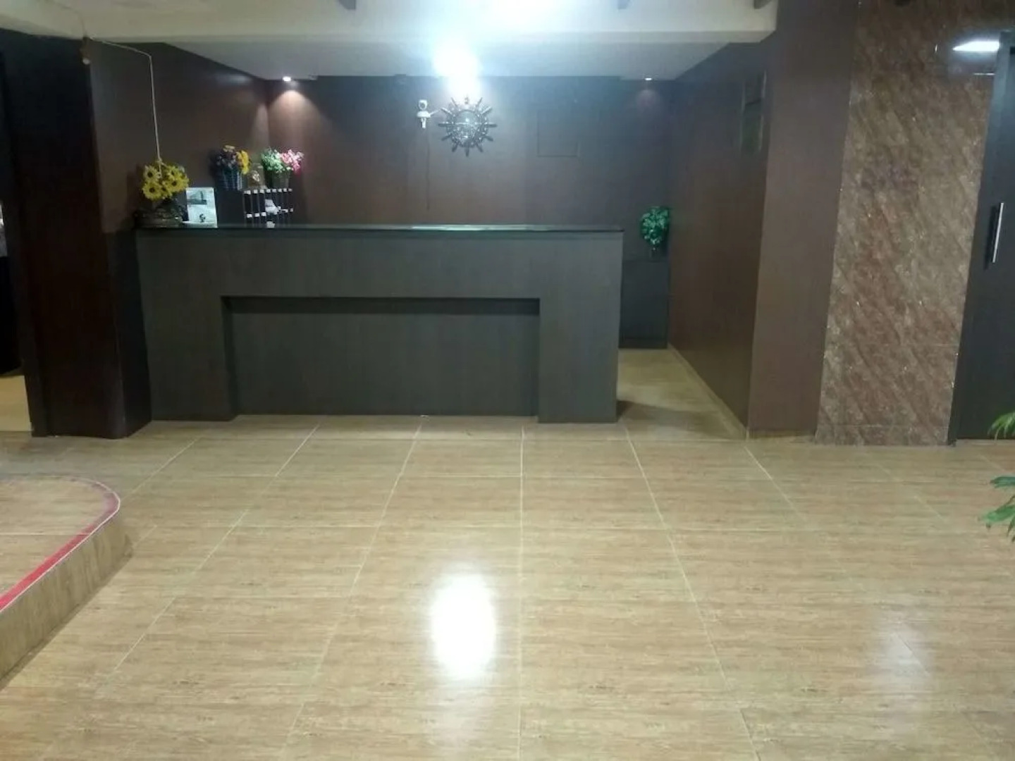 JK Rooms 108 Hotel Royal Regency