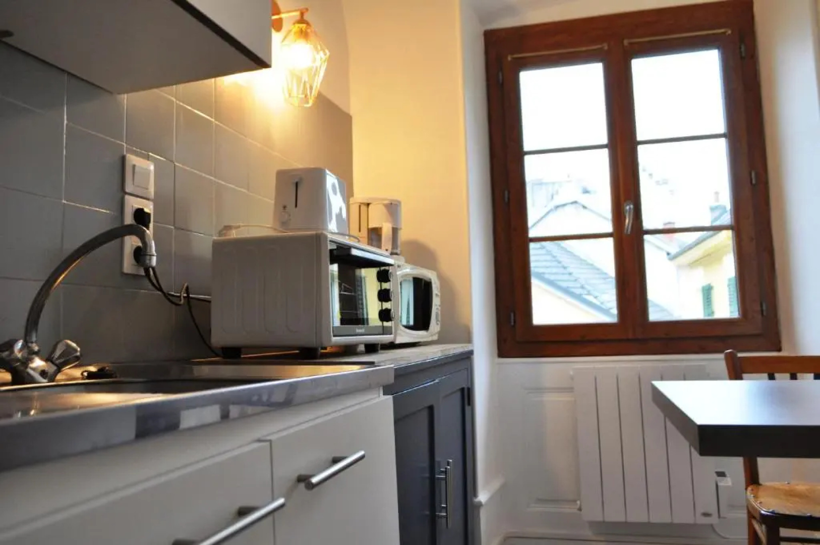 SEJOURAIXLESBAINS - Appartements Confidence hyper centre calme