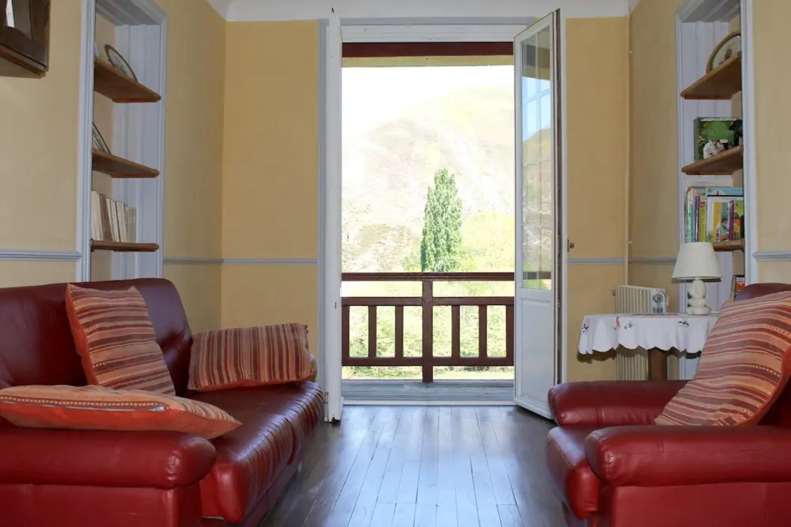 House With 7 Bedrooms in Aldudes, With Wonderful Mountain View, Enclosed Garden and Wifi - 70 km From the Beach