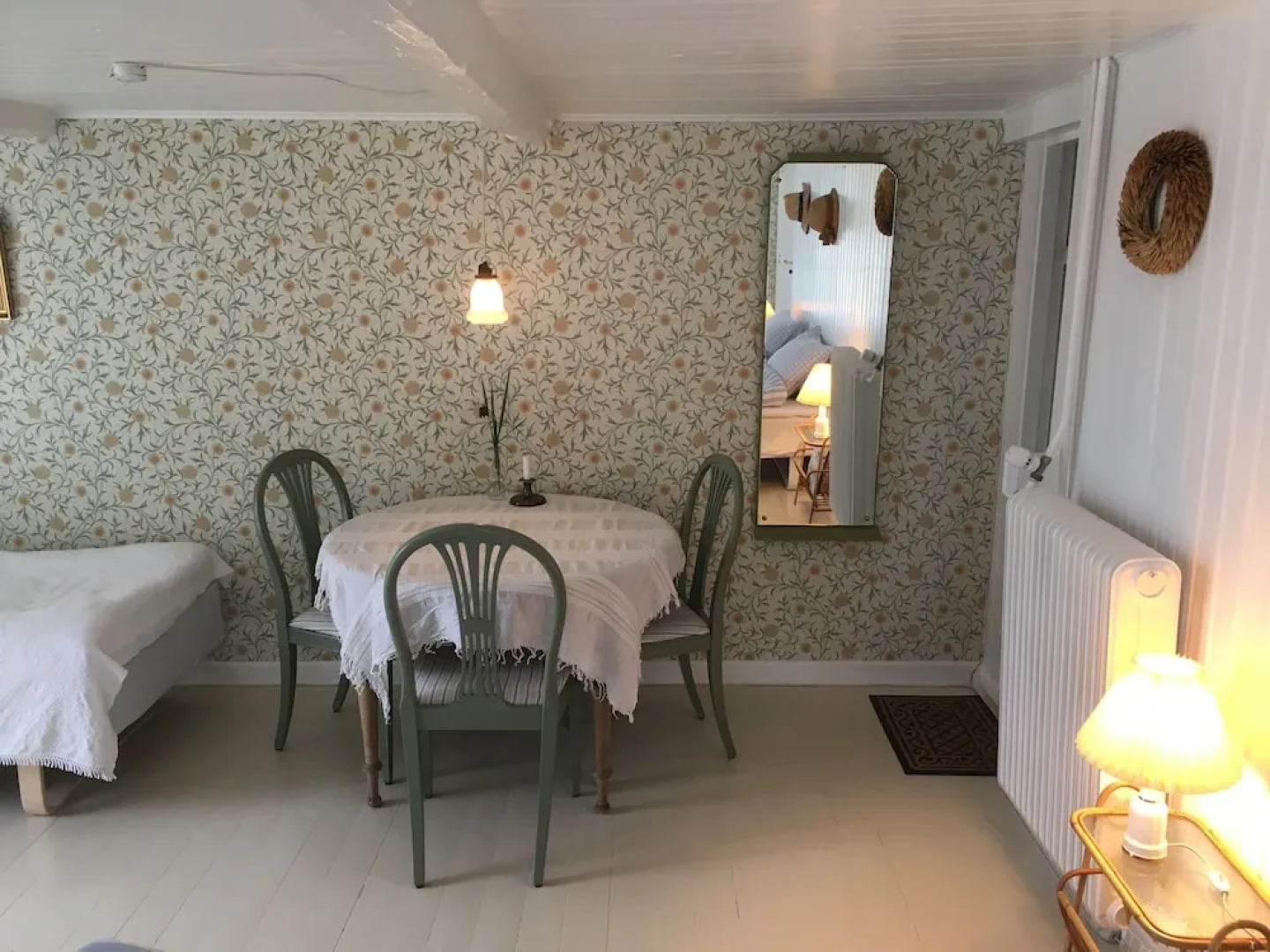 Farm 61 Bed & Breakfast