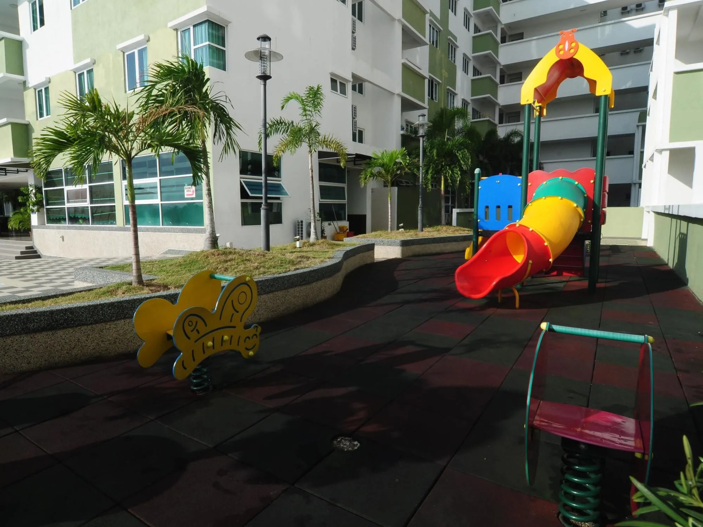 D'Embassy Serviced Residence Suites