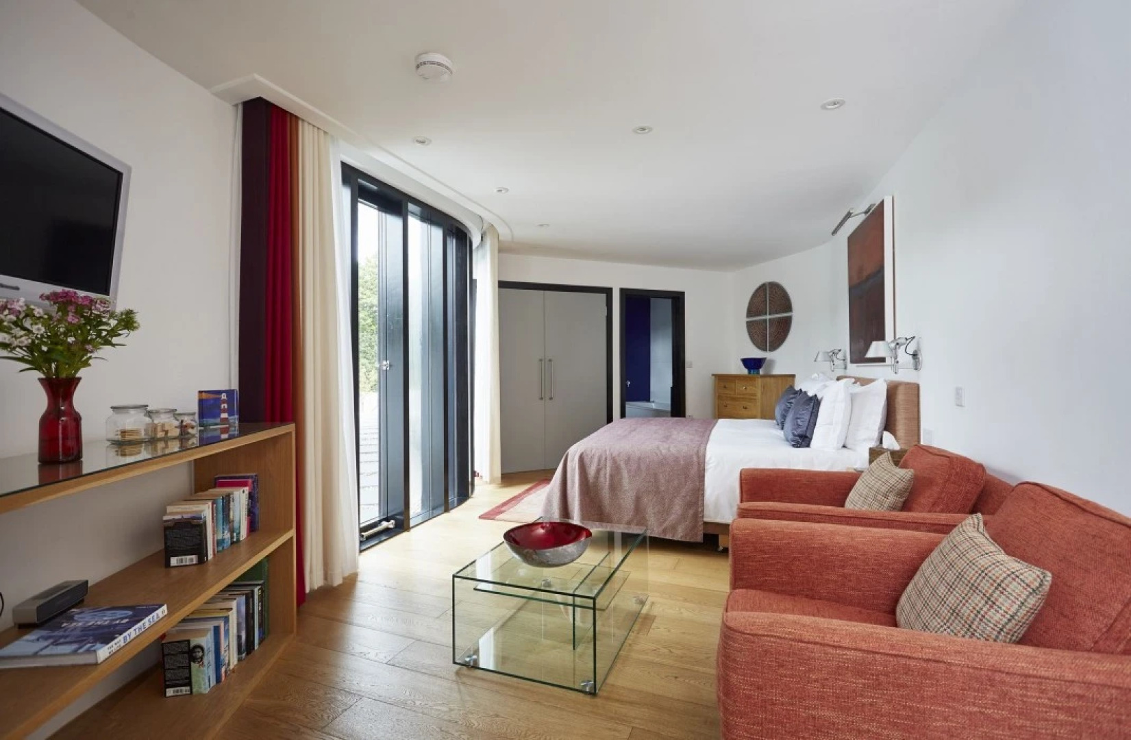 Kaywana Hall Luxury Bed & Breakfast