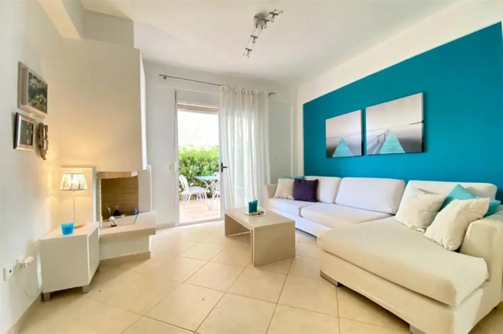 Elena First Line Beach House (2 Bedrooms 6 Guests)