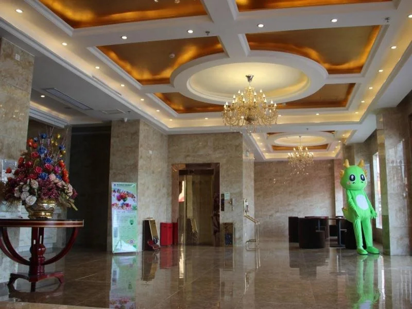 GreenTree Inn Guangdong Jieyang Puning International Garment City Puning Plaza Business Hotel