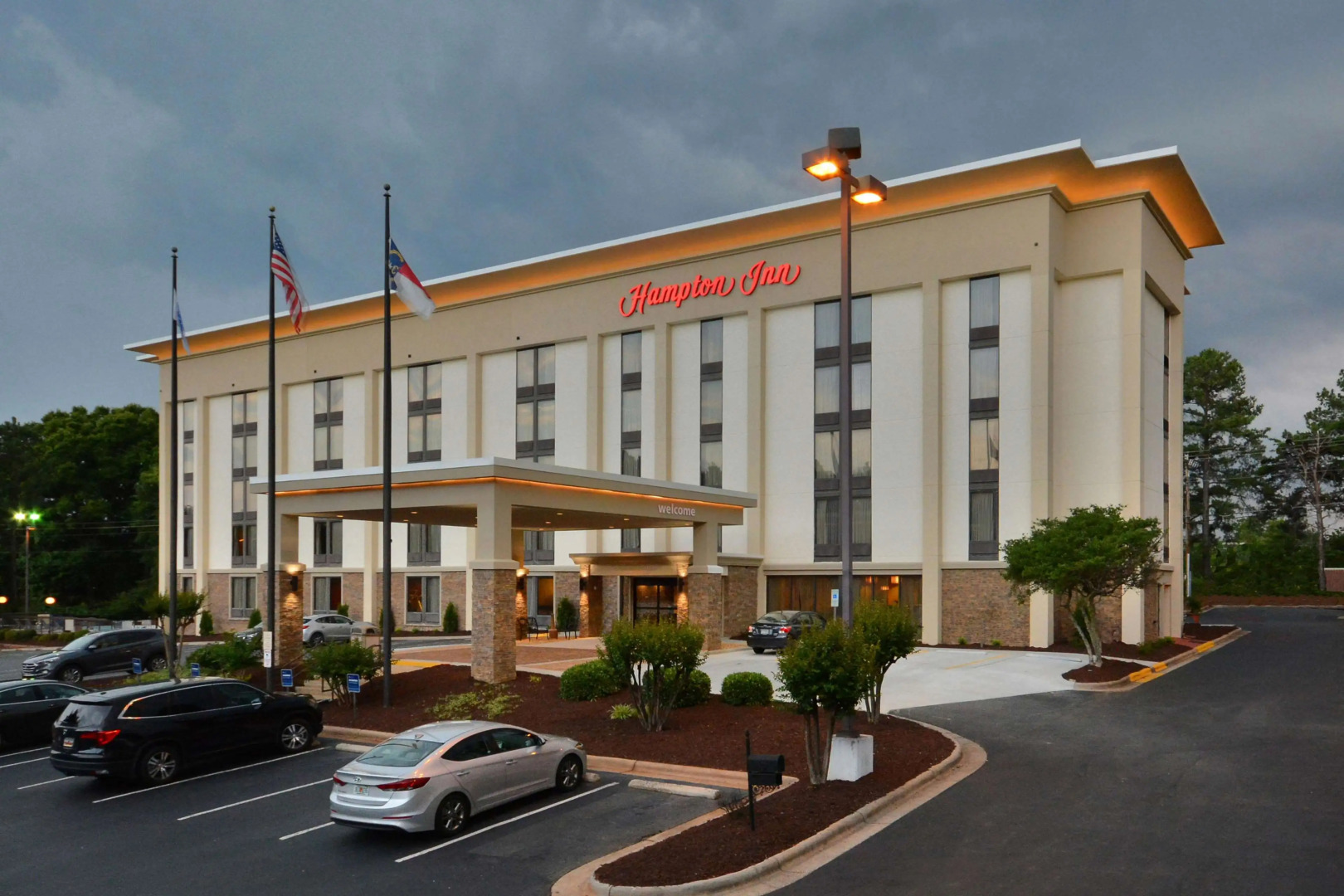 Hampton Inn Charlotte North / Lake Norman