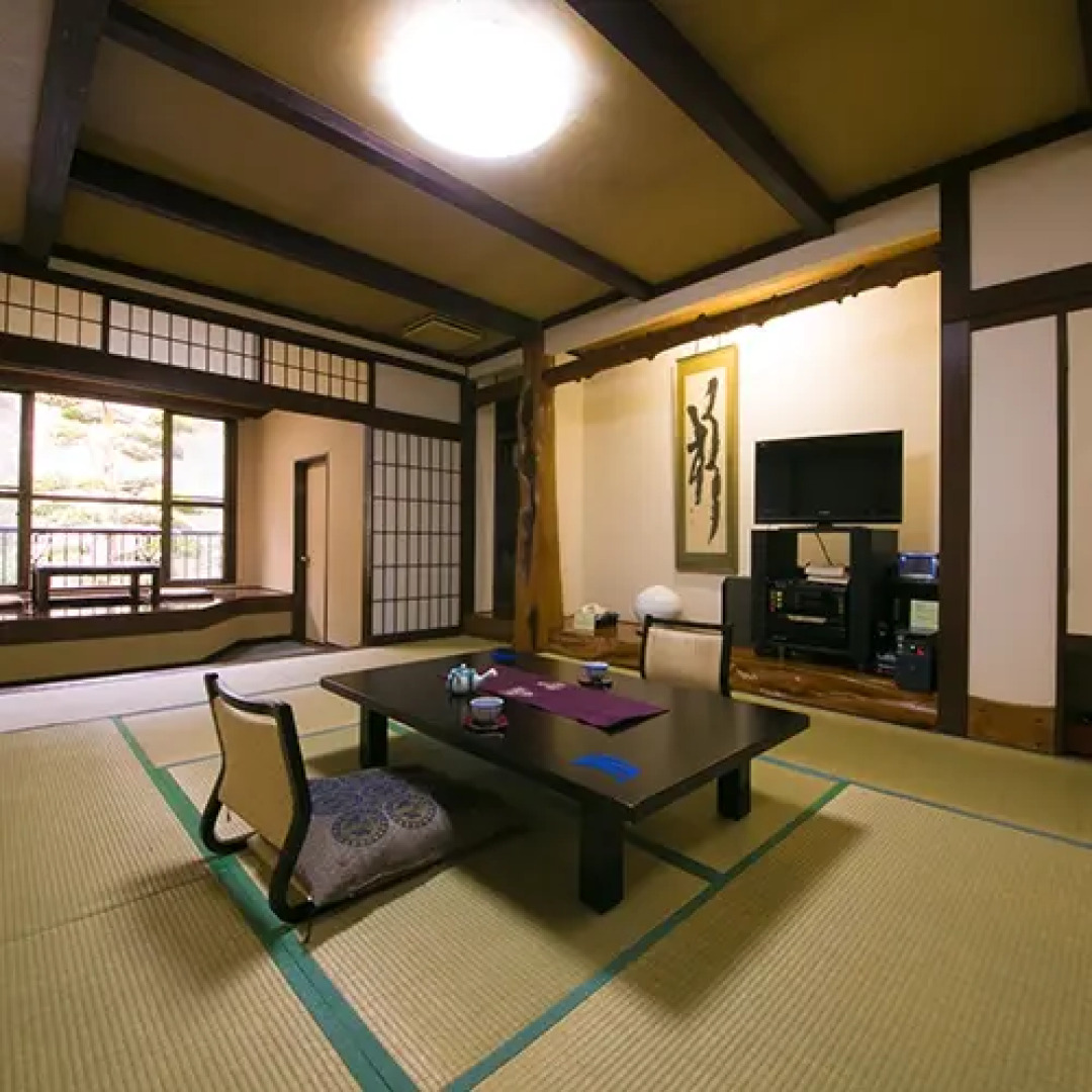 Motoyu Ryokan