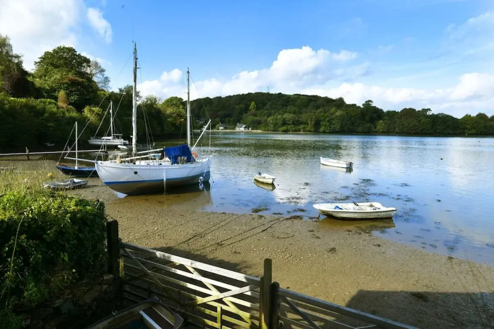 Water Edge House Boathouse