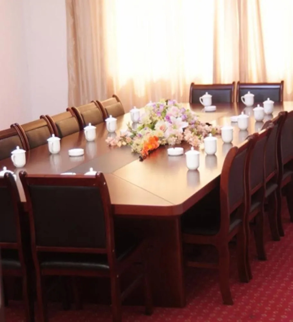 Guiyuan Holiday Hotel
