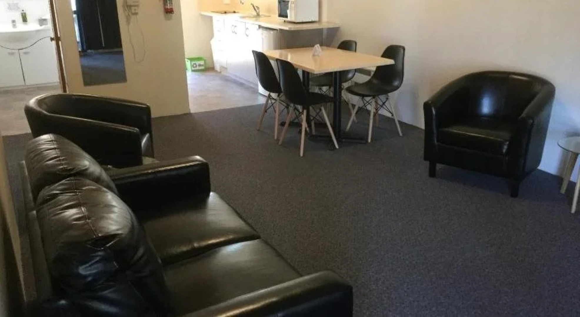 Captains Quarters Motor Inn