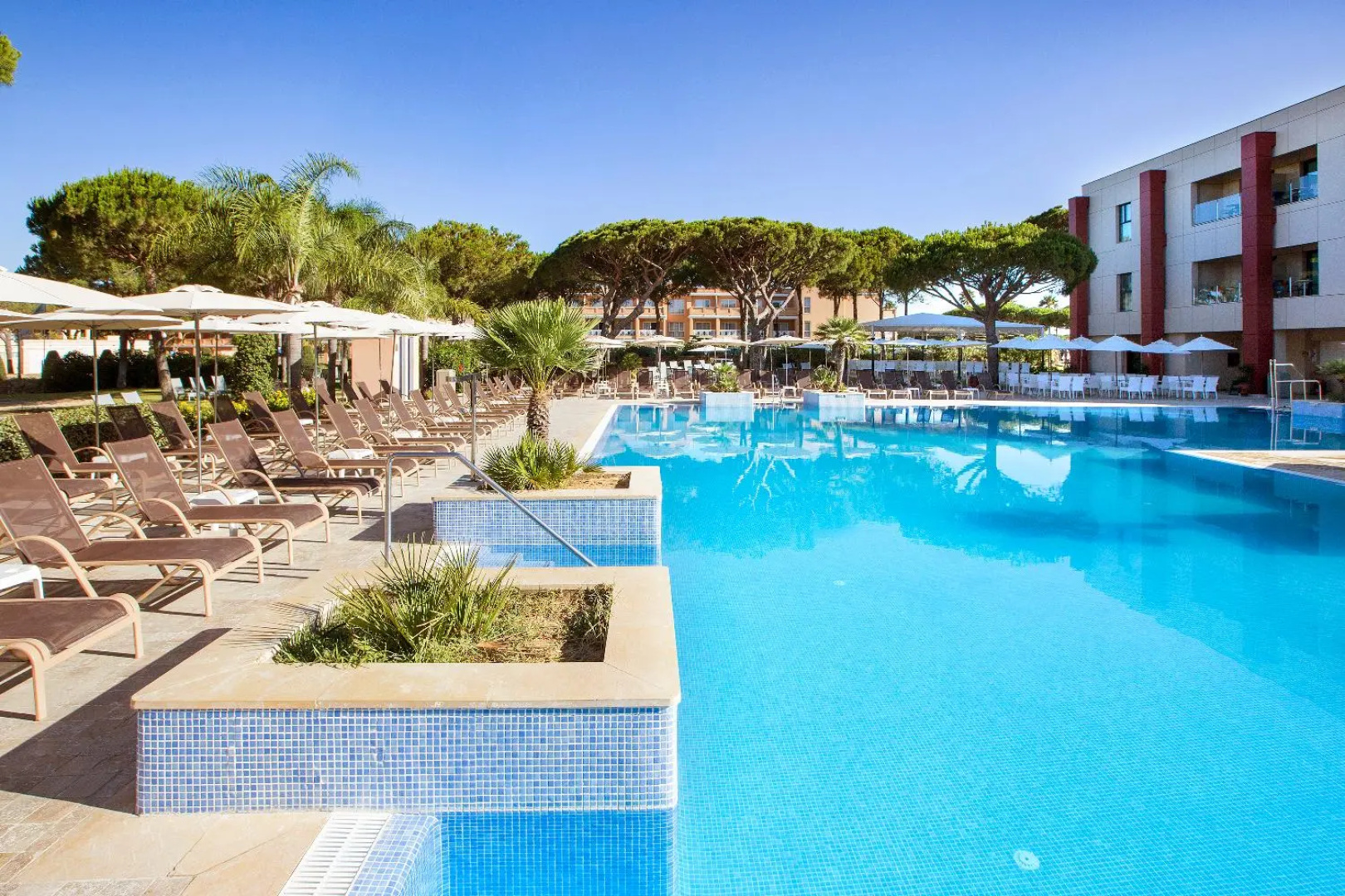 Отель Hipotels Barrosa Garden