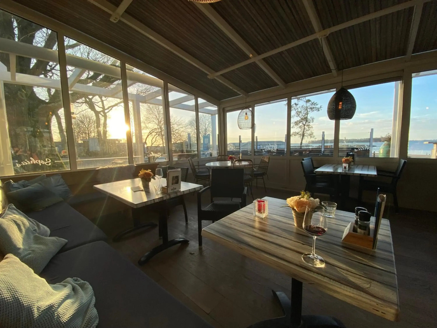 GREEN VILLA - Nachhaltiger Urlaub am Veluwemeer - großer Garten - Dachterrasse mit Meerblick - bis 2 Hunde inklusive