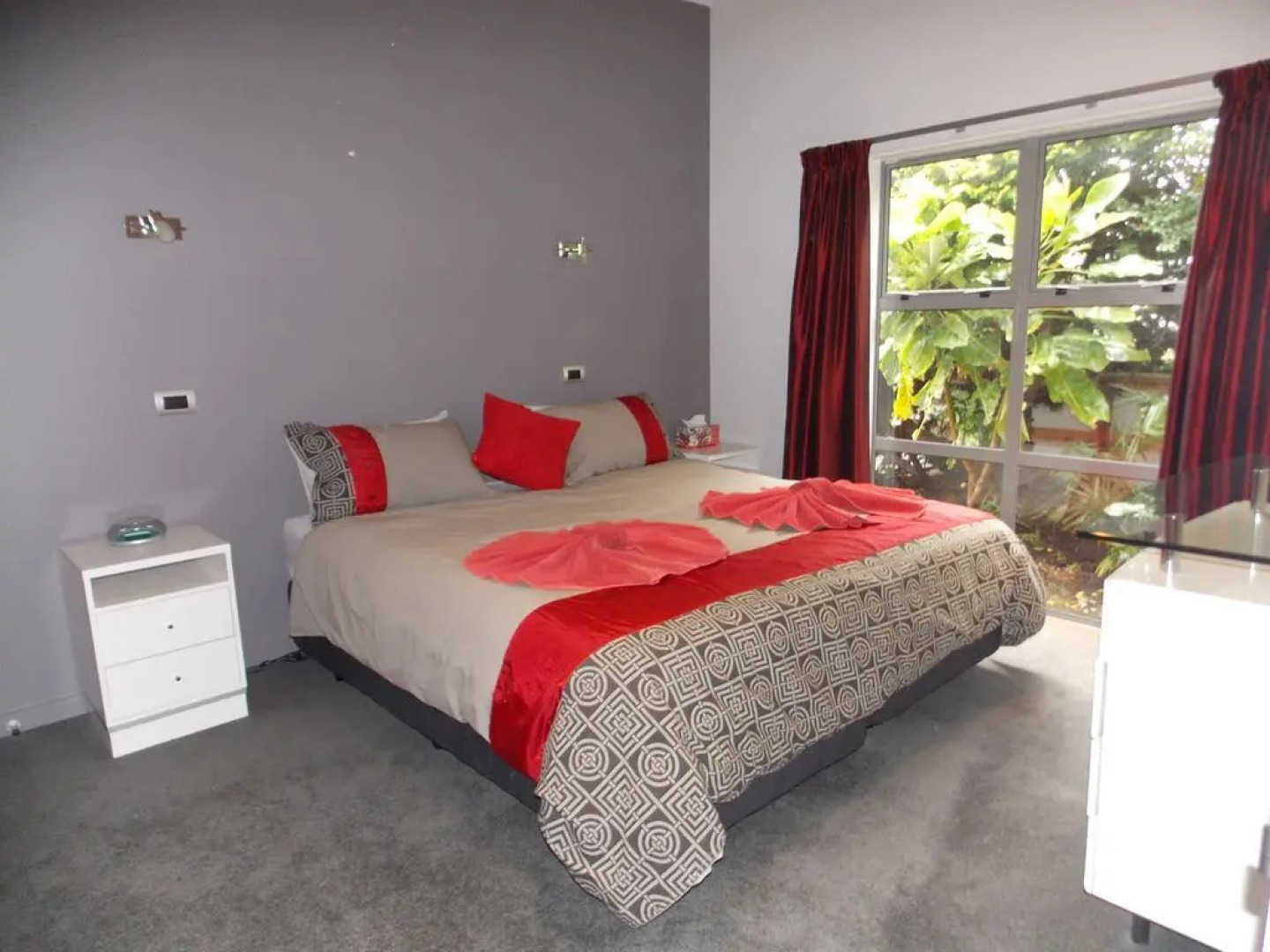 De Vine Martinborough 26 Cologne St