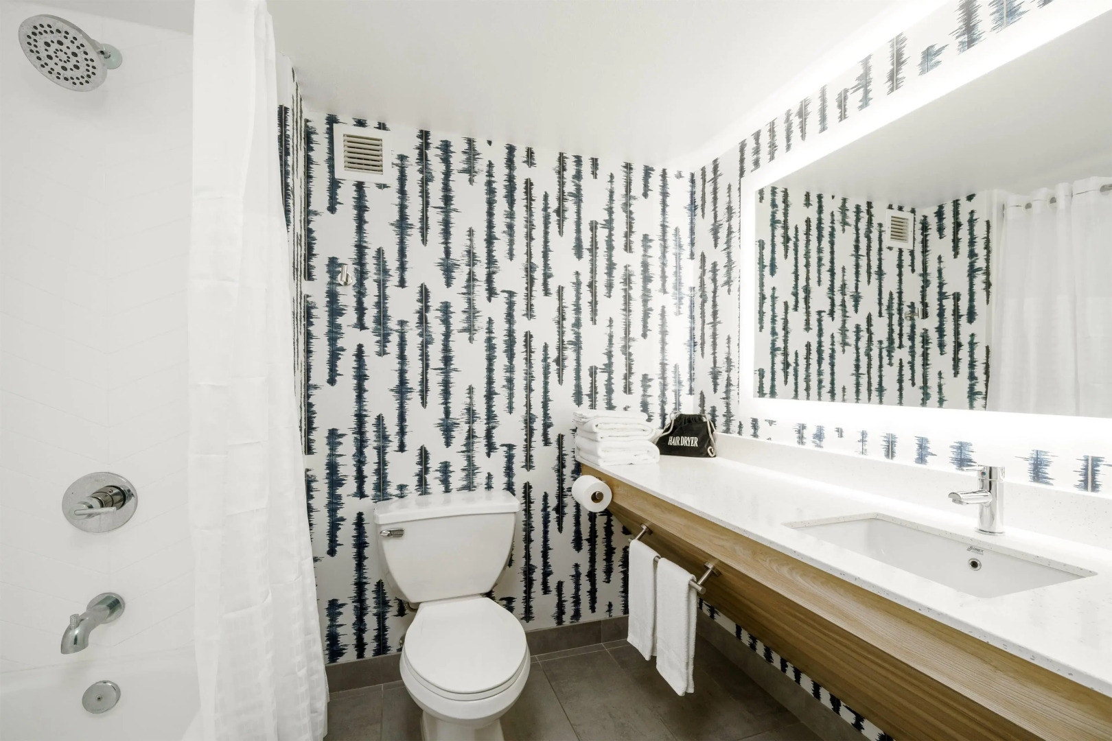 La Quinta Inn & Suites by Wyndham Lexington Park - Patuxent