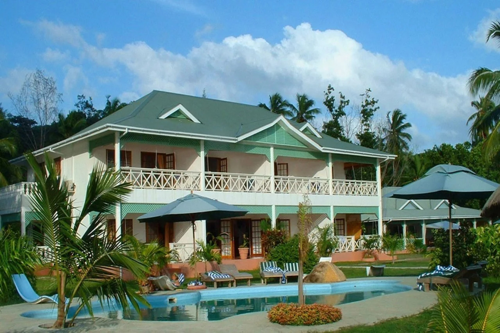 L Habitation Cerf Hotel