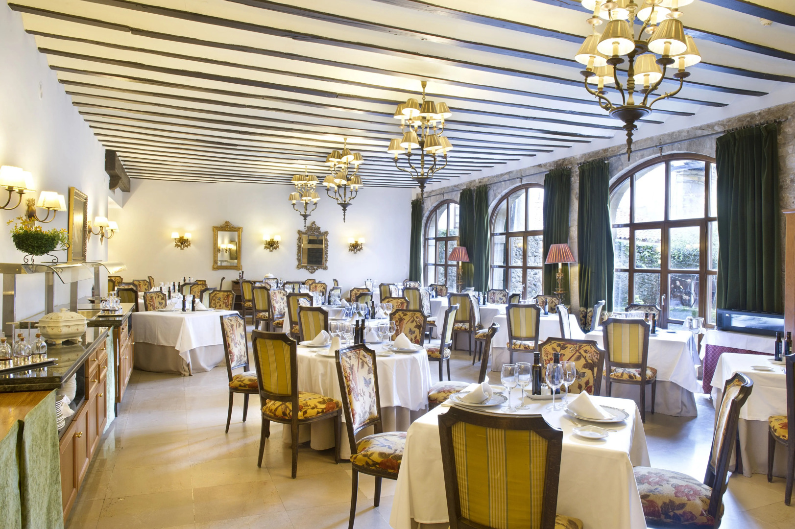 Parador De Santillana De Gil Blas