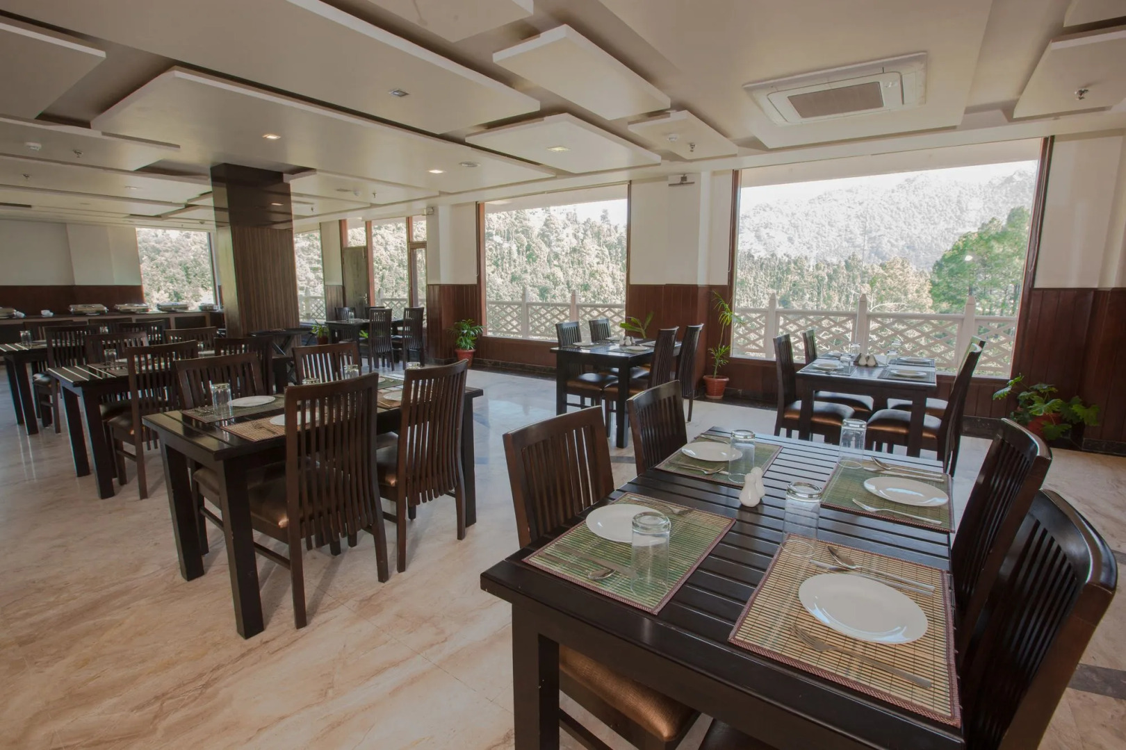 Sea Hawk Hill Resort - A Luxury Boutique Resort