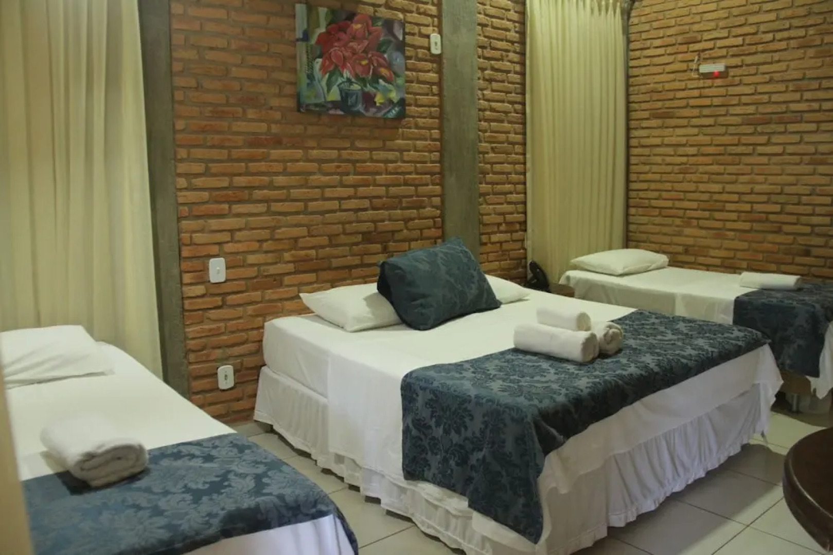 Silvestre Park Hotel Eco Resort