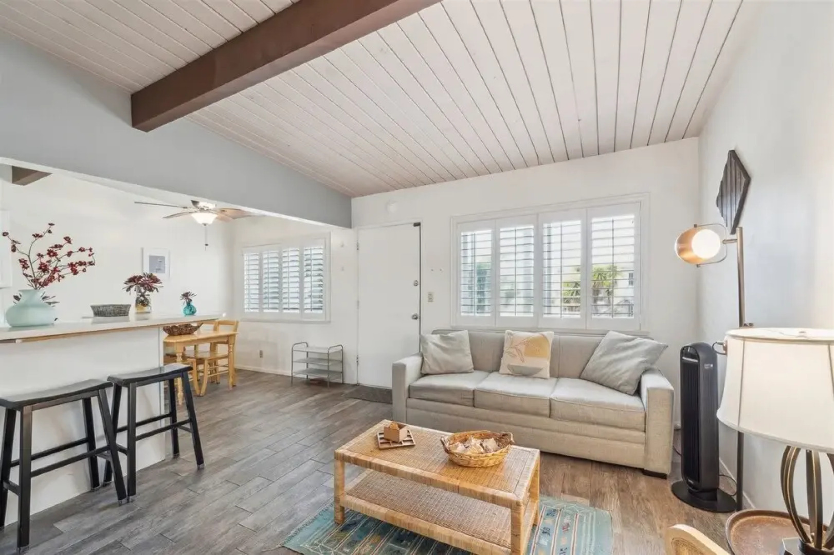 Beautiful 1 Bed Beach Condo #224 1 Bedroom Condo by Sunset Shores Condominiums