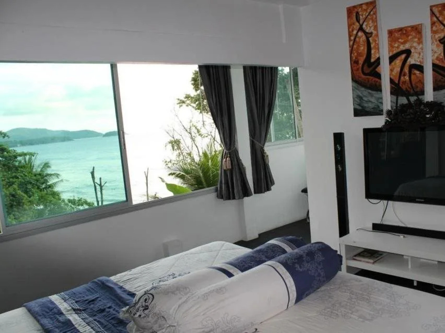 Karon Cliff Contemporary Boutique Bungalows