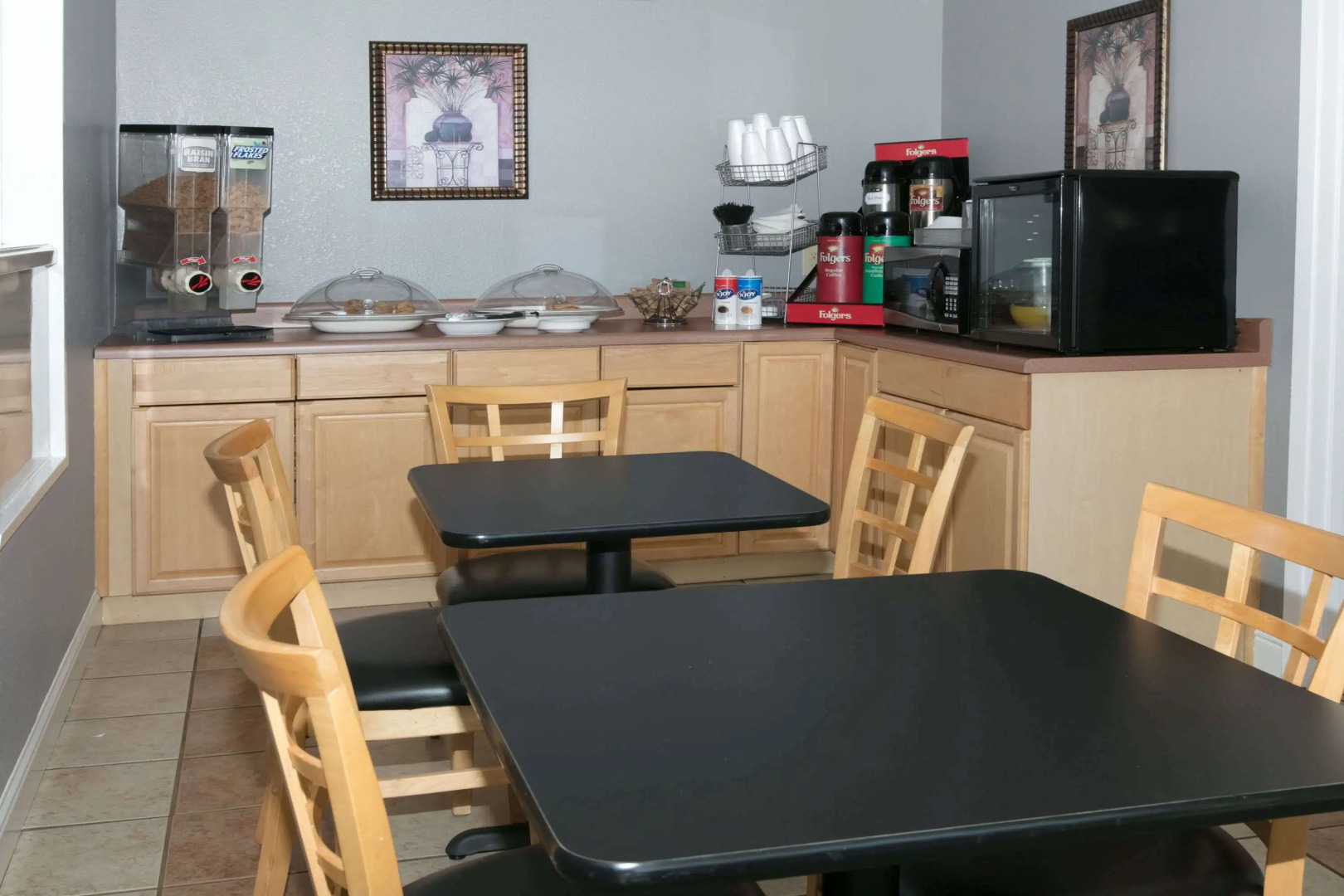 Knights Inn Longview