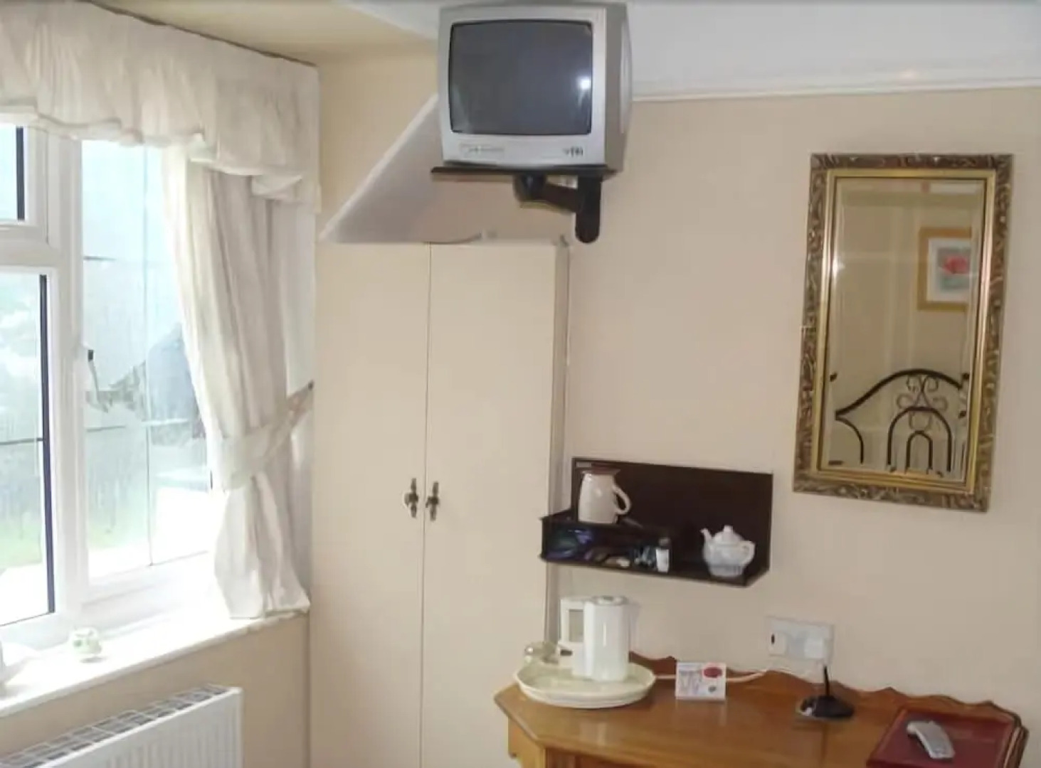 The Millstones Country Hotel & Restaurant