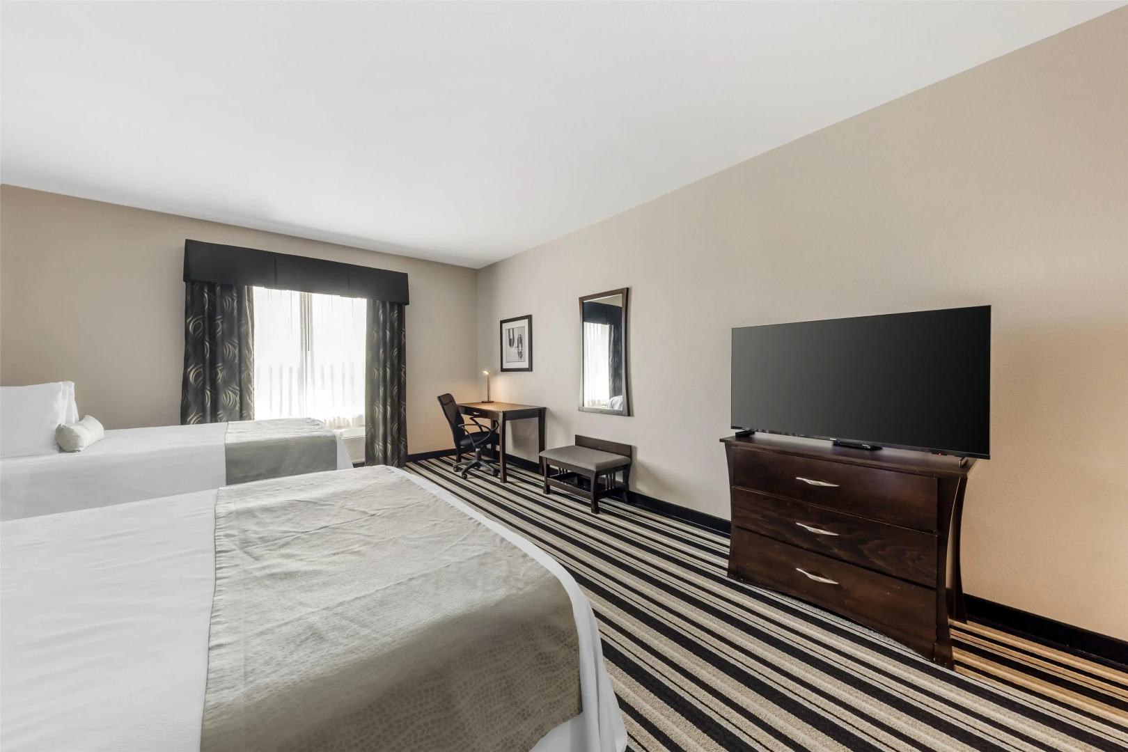 Best Western Plus Sand Bass Inn & Suites