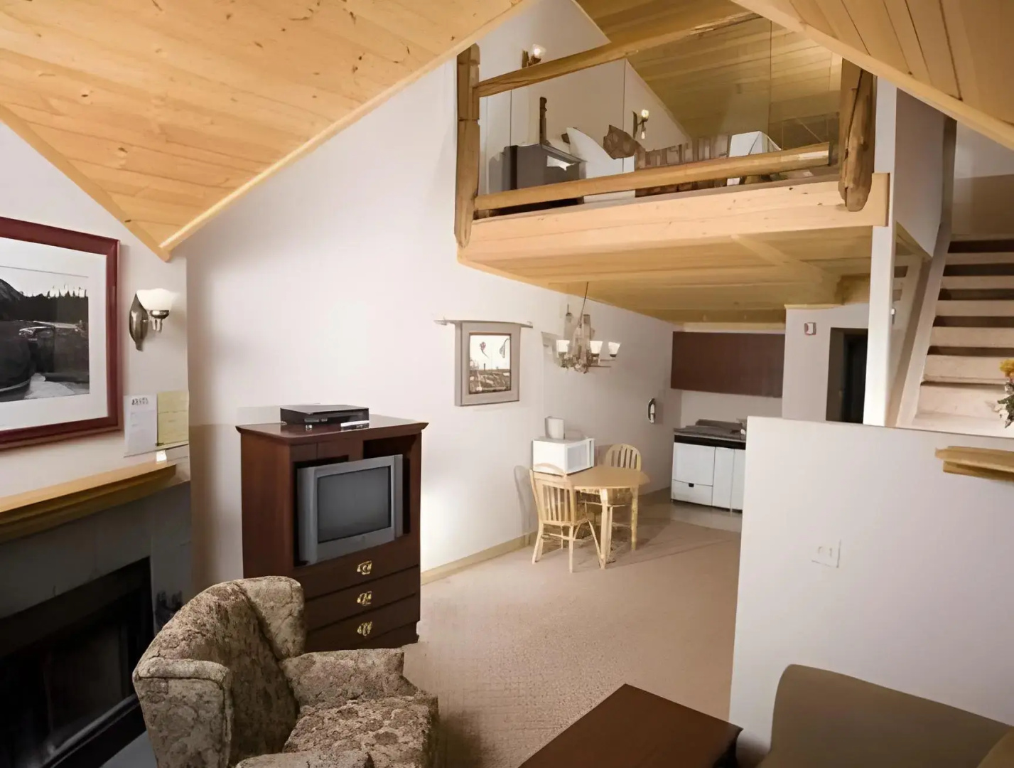 Rundlestone Lodge
