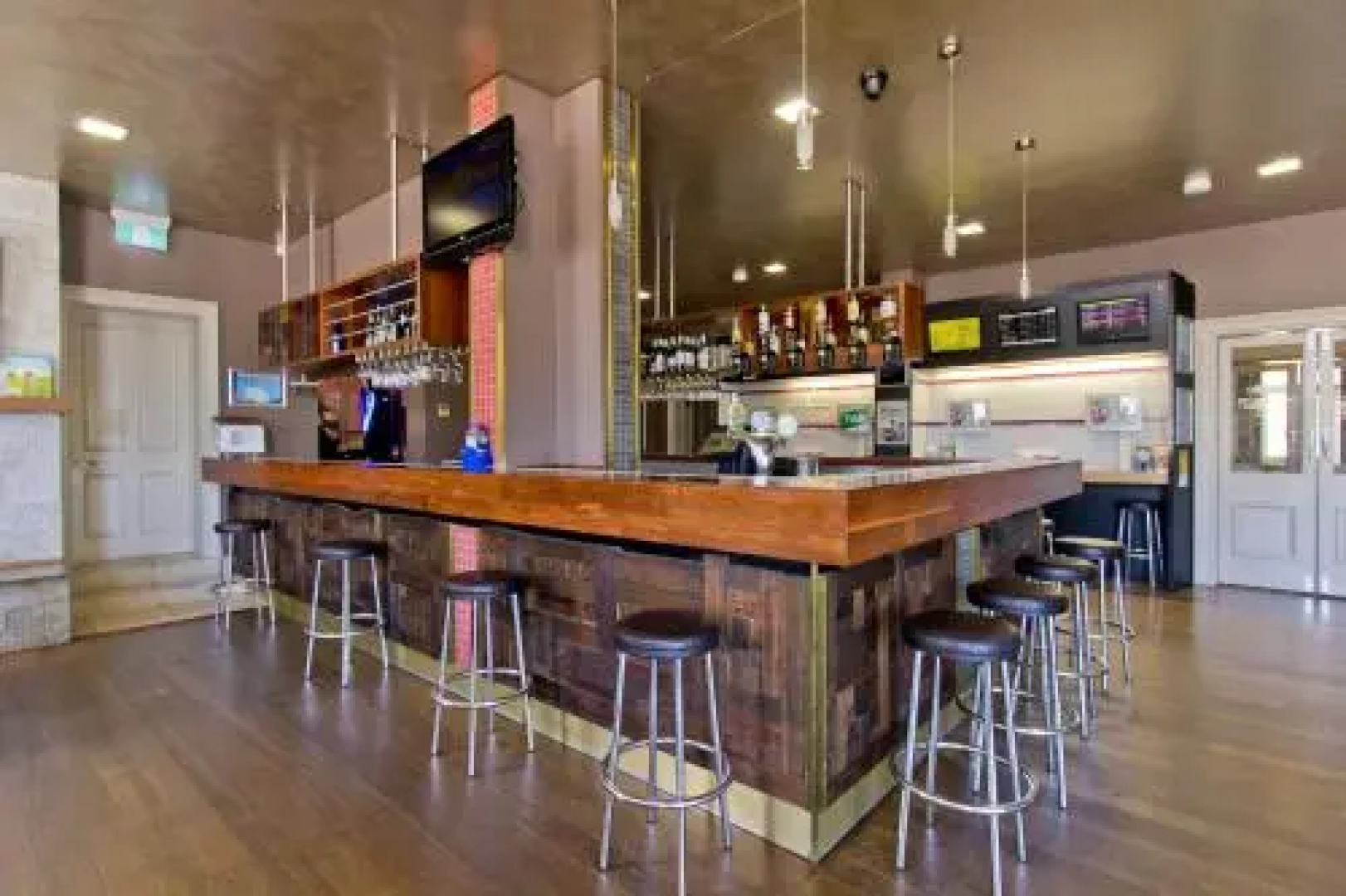 The WeareHouse in Deloraine