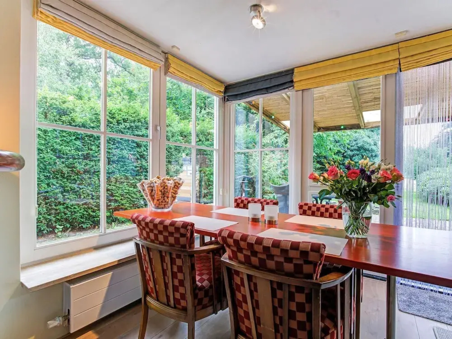 Picturesque Holiday Home in Oldenzaal with Hot Tub