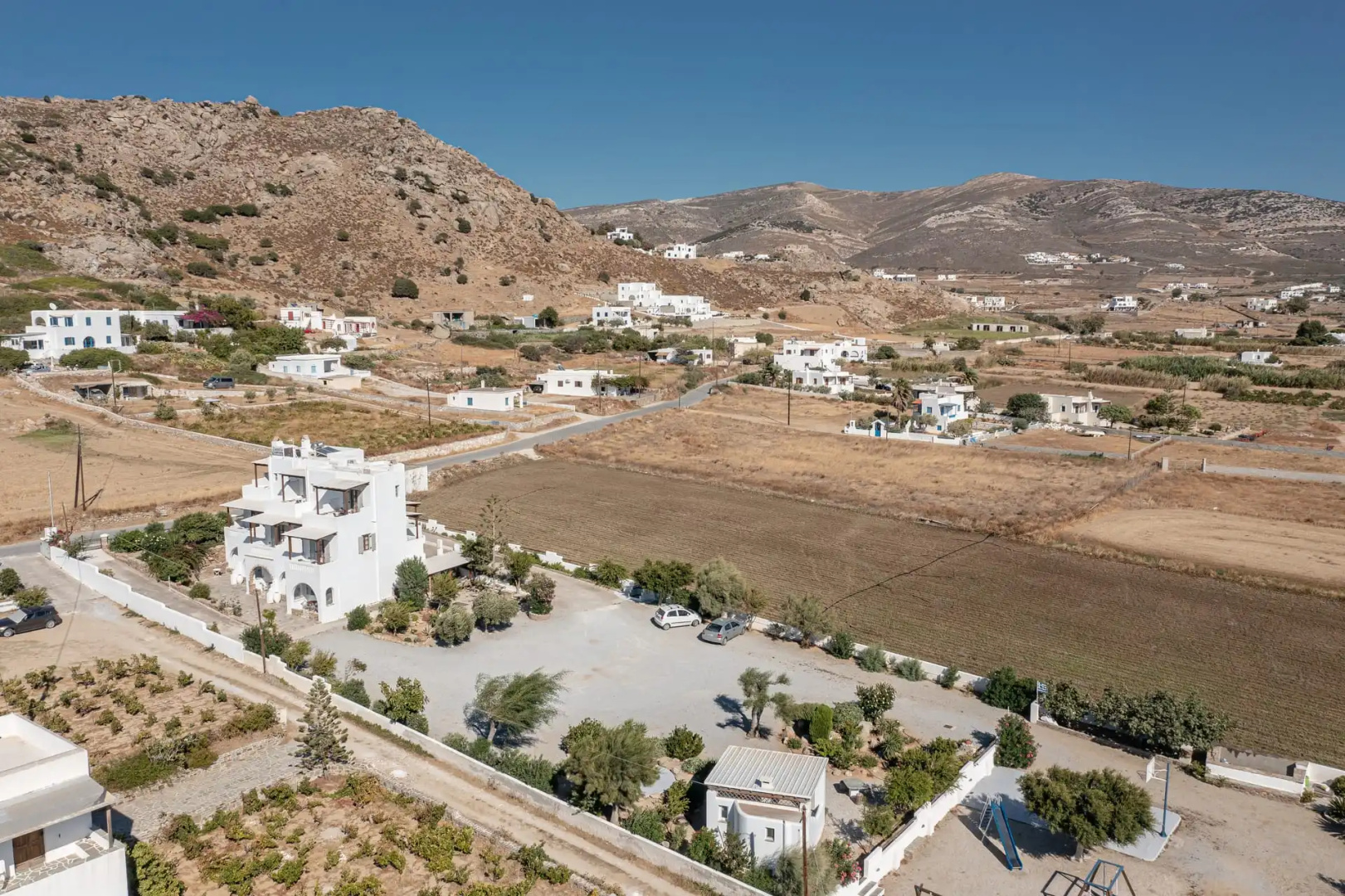 Zanneta Apartments & Suites