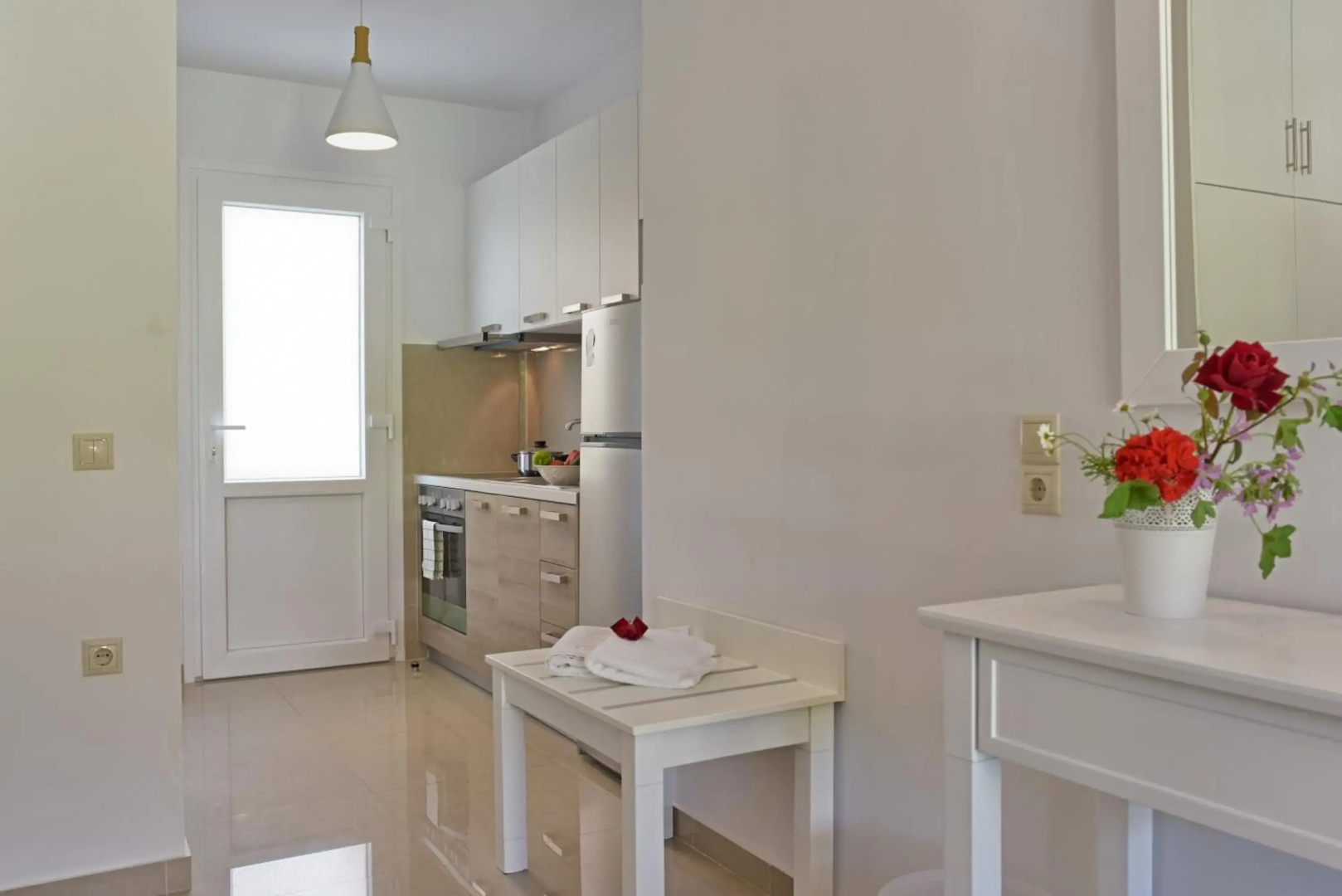 Palapart Gikas Suites And Studios