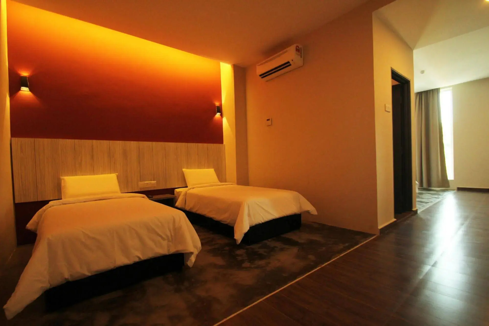 Eastville Residence