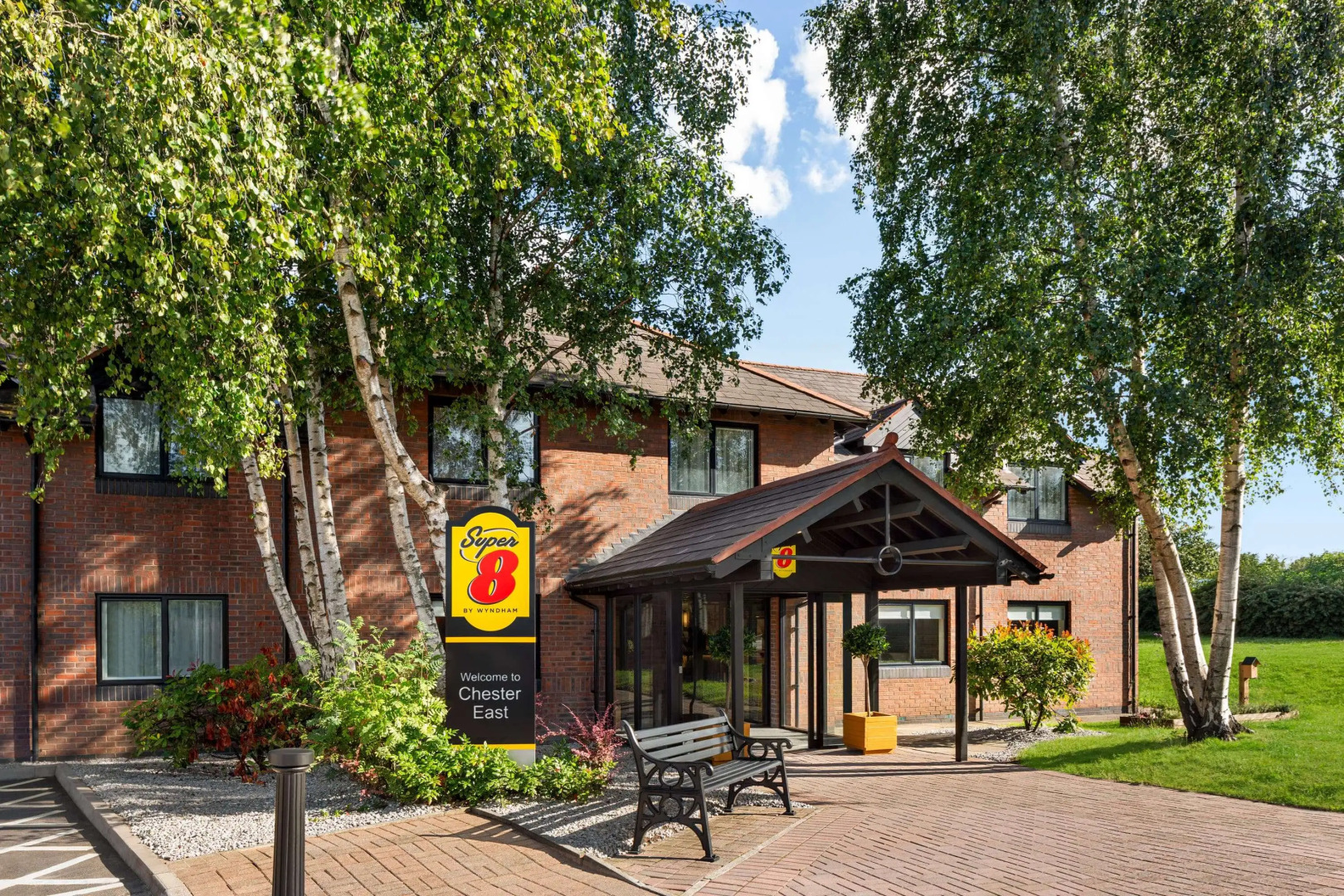 Super 8 by Wyndham Chester East