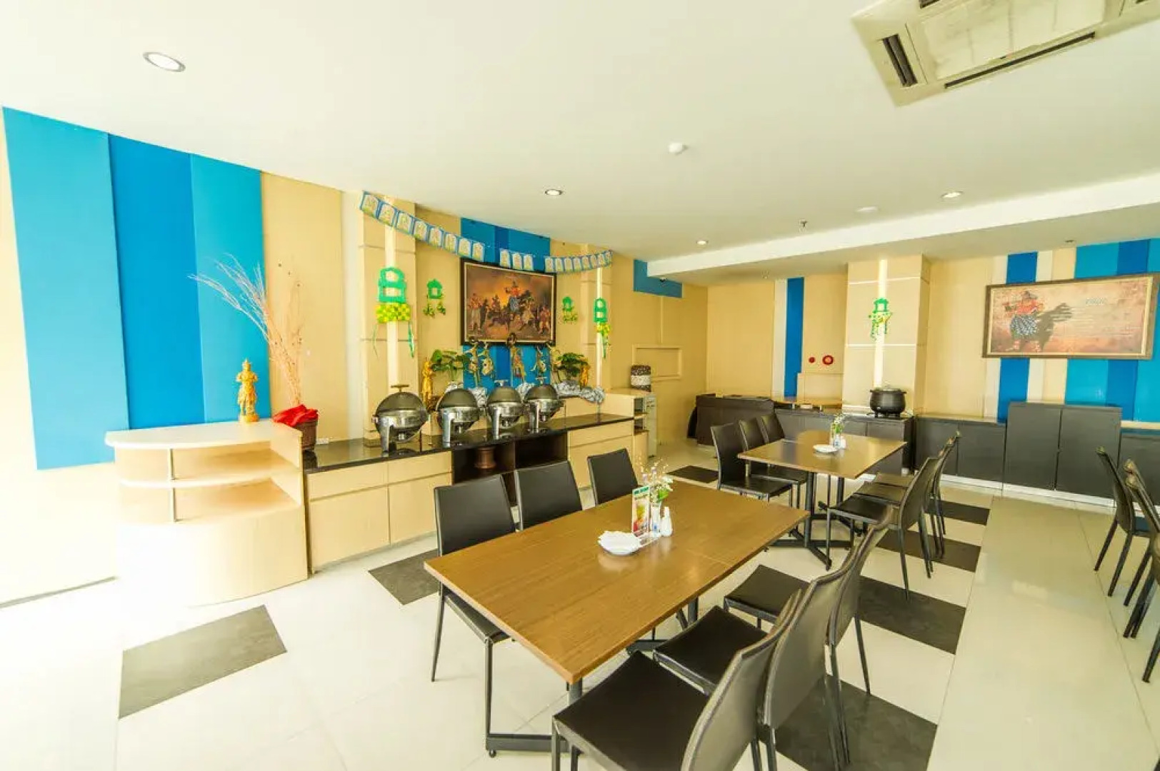 Airy Solo Baru Pandawa Lima Soekarno AC 25