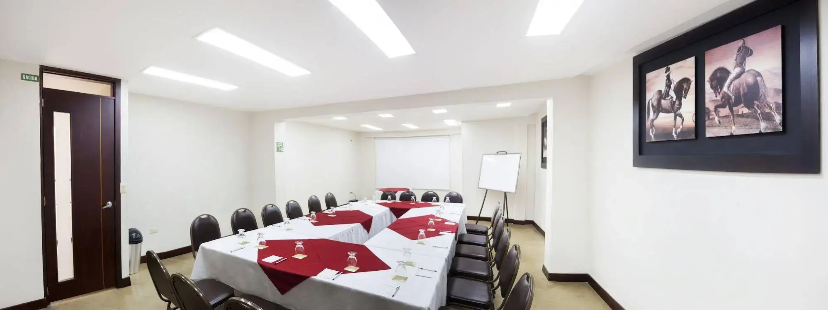Loft Hotel