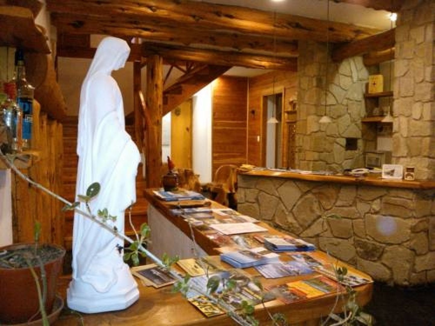 Hosteria Lekun Lekun