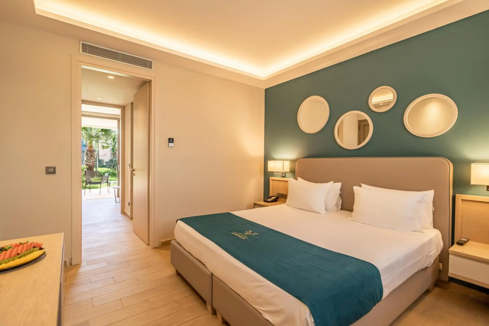 Almуros Beach Resort and Spa