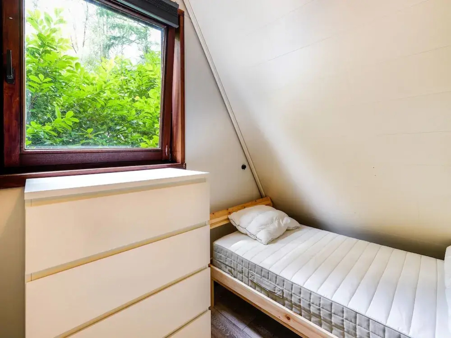 Welcoming Chalet in Rekem Tucked in Nature