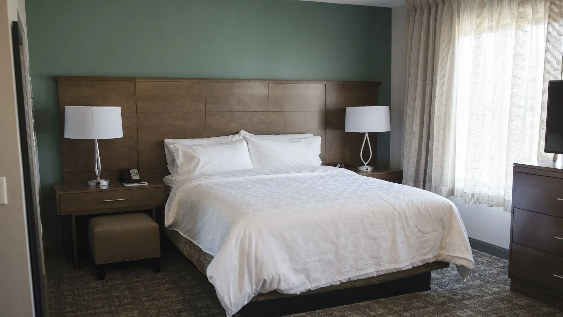 Staybridge Suites Auburn Hills by IHG