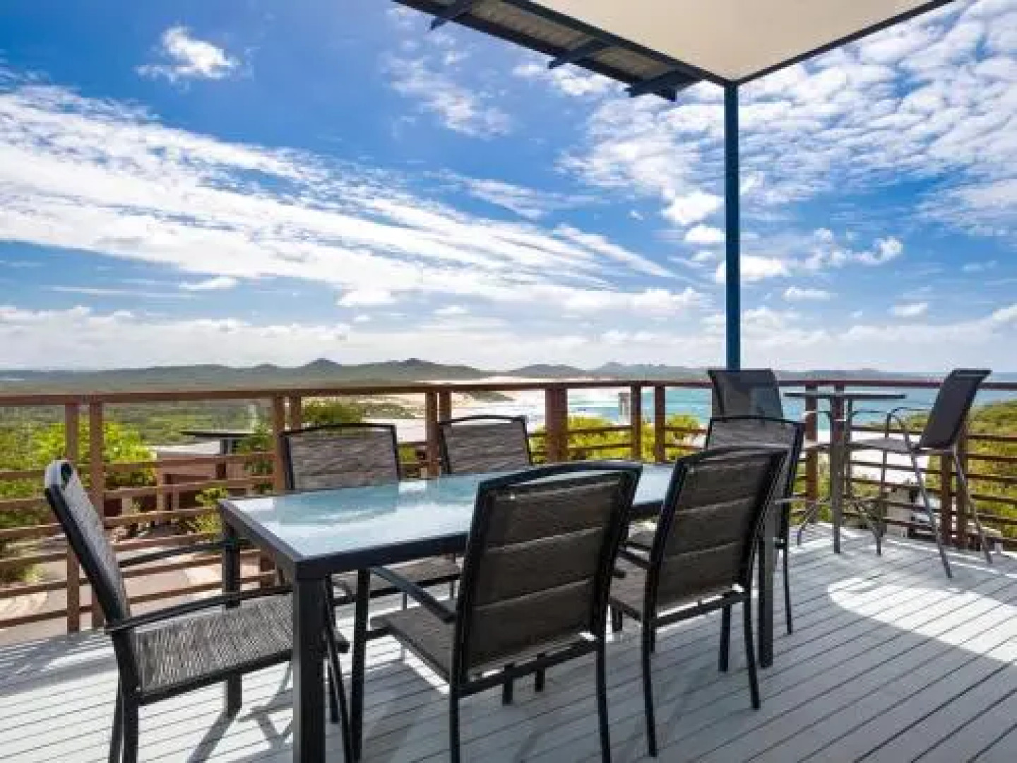 Beach View At One Mile', 8/26 One Mile Close - infinity complex pool & WIFI