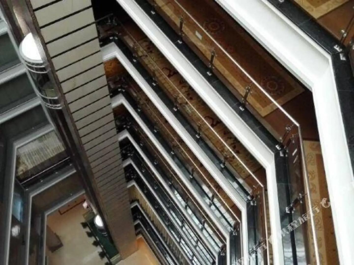 Yuanjiang International Hotel