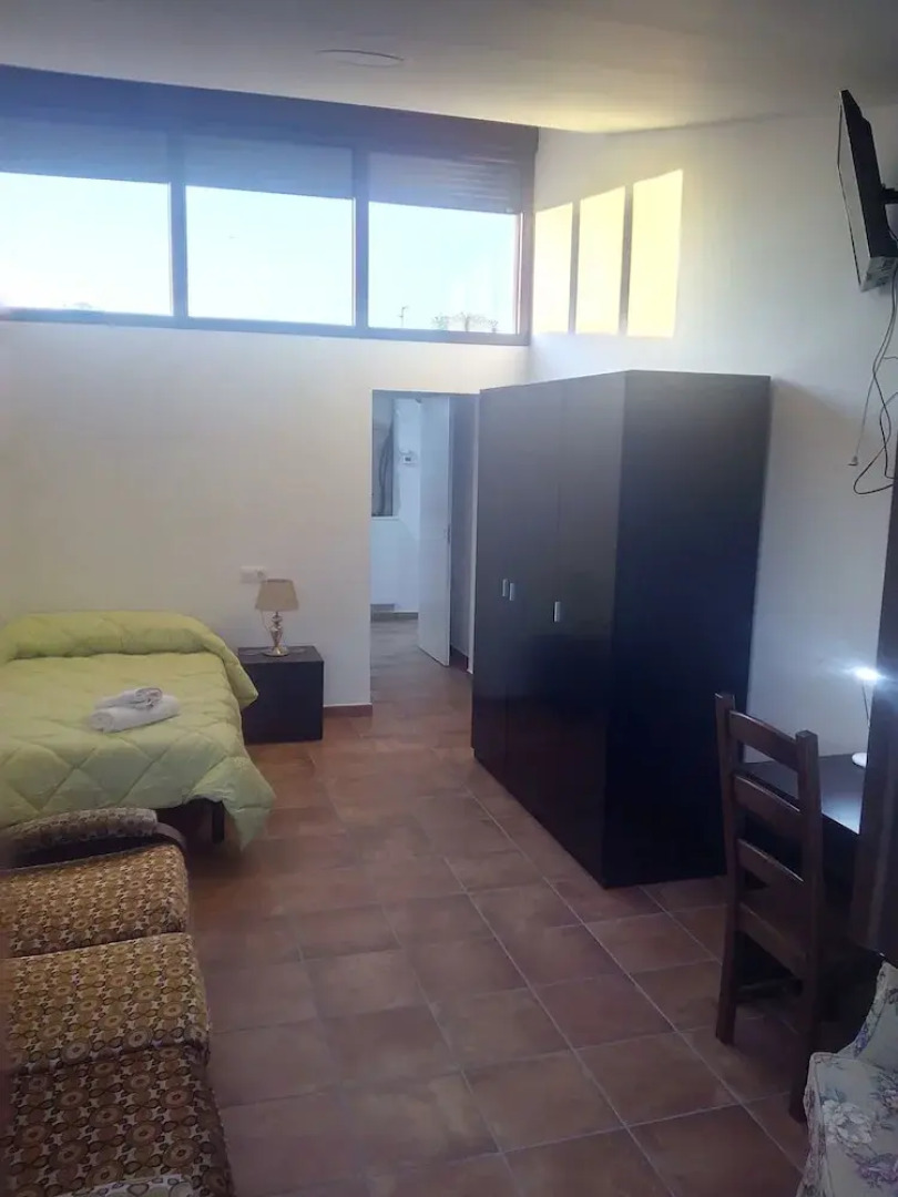 Room in Guest Room - Rooms With Private wc 1