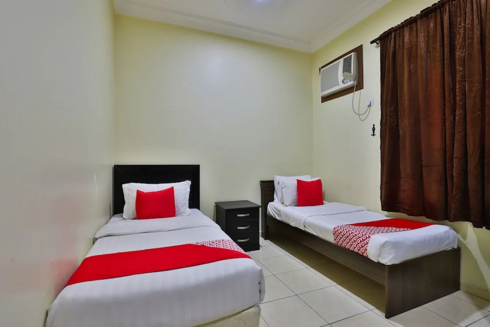 OYO 390 Rawaat Al Shahad Apt Hotel